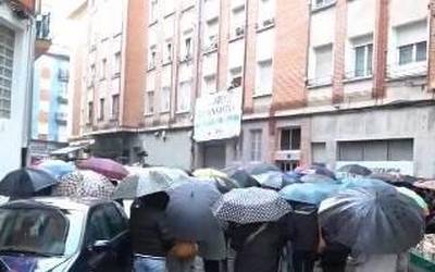 Burlatan geldiarazitako etxegabetzea berraktibatu daitekeela salatu dute