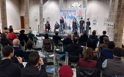 Iruñeko historia bertsotan