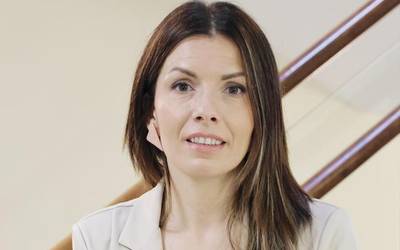 Maitane Ormazabal: "Gure hezteko moduarekin ahuldu egin ditugu belaunaldi gazteak"