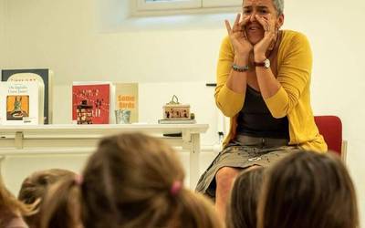Miriam Mendoza ipuin kontalaria izango da astelehenean Kultur Etxean