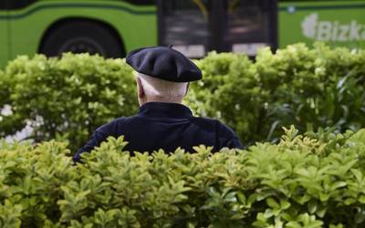 Leioa Abian egitasmoa abiatu dute, gura ez den bakardadeari aurre egiteko laguntza-sarea