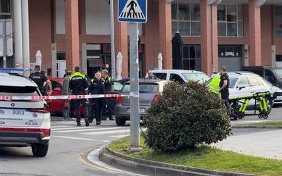 Harrapaketa bat izan da Arrasateko Otalora Lizentziaduna kalean