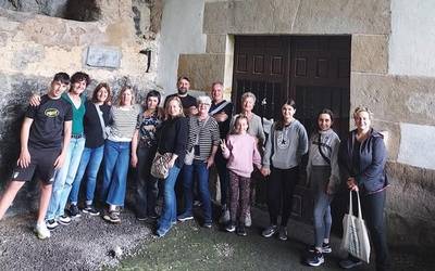 'El ladrón de rostros' liburuaren lokalizazioak ezagutzen