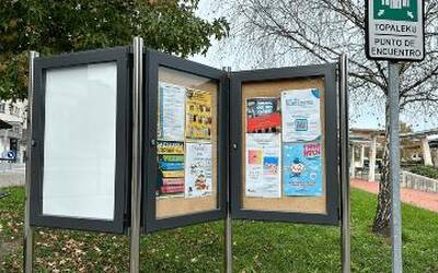 Informazio-panel berriak jarri dituzte Urdulizen