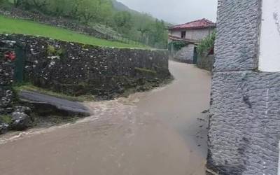 Aixolan eta Oñatin batu ziren ur litro gehien atzo, Gipuzkoan