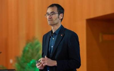 Martin Larraza (NUP): "Unibertsitateak badu euskara plana eta berri bat prestatzen ari gara"