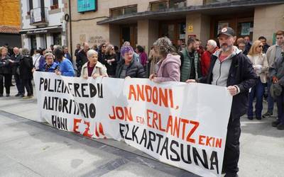Eredu polizial "autoritarioa eta korporatiboa" salatu dute Legution