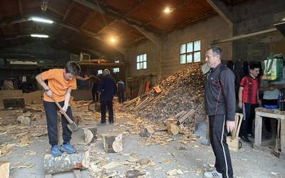 "Sakanako Eskola teknika ikasteko lehendabiziko pausoa da"
