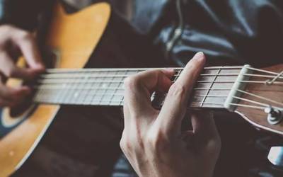 Gitarra klasikoko errezitaldia izanen dute ortziralean Donamarian