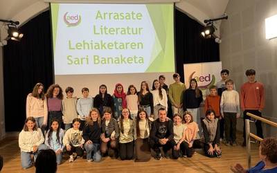 Arrasate Literatura Lehiaketaren sariak banatu dituzte