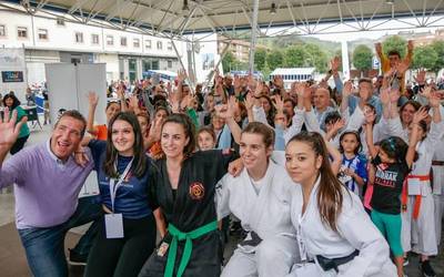 Chock Dee gimnasioak judo, dantza moderno eta kick boxing udalekuak eskainiko ditu