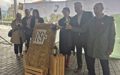 Txin Txin Fest txakolinaren festa bizia antolatu dute maiatzaren 24an eta 25ean