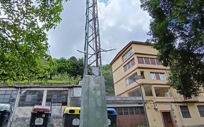 Kejie ta desditxie: "Dorre elektrikoa, umeengandik gertuegi"