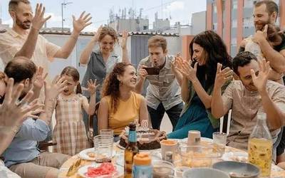 'Sorda' eta 'Kaixo, Frida!' filmak emango dituzte asteburuan Aita Marin