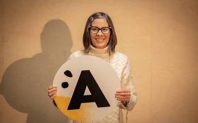 "Bakoitzak euskararekiko bere konpromisoa berriztatzeko aukera daukagu orain"