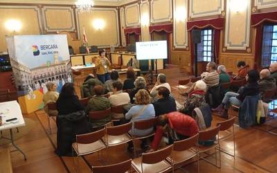 Adineko Pertsonen Kontseilua egingo du Bergarako Udalak maiatzaren 29an