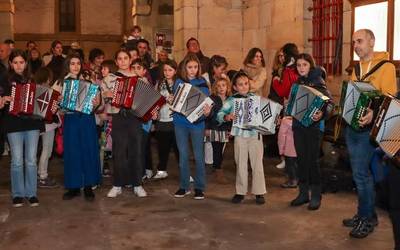 Debagoieneko 45 gazte Kataluniako Ritmiks jaialdian izango dira