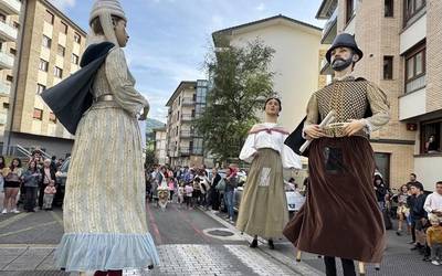 Errekalde auzoko jaietan, ekitaldiz betetako asteburua
