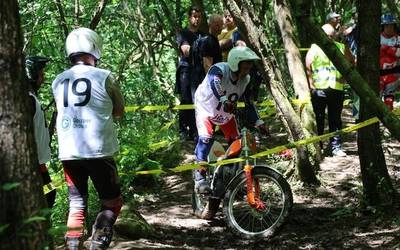 Trial saio ikusgarria egin dute Antzuolan
