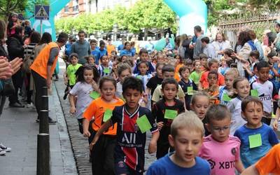 Prest dute Xabier Munibe 41. Parte Hartze Herrikoia