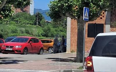 AMA Desokupa enpresa Amurriora itzuli dela salatu dute, "familia bat etxegabetzeko"