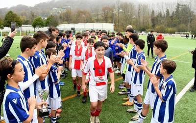 Alebinen mailako futbol torneoa jokatuko dute igandean Donezteben
