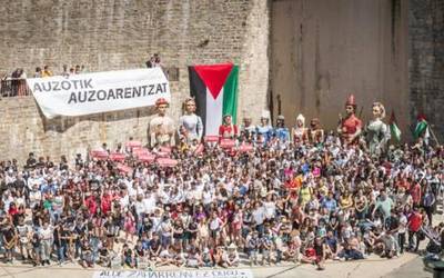 Alde Zaharrean auzo bat bizi dela ospatuko dute bihar