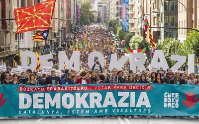 Autobusa antolatu dute Gure Eskuren datorren zapatuko mobilizaziora joateko