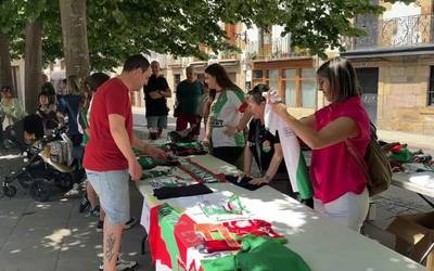 Kiroldegian egindakoa kalera atera dute Eskoriatza Kirol Elkartearen egunean