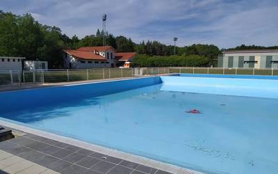 Bukatuta Dantzalekuko igerilekuko lanak