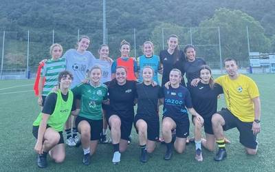 Orioko Futbol Taldea Ohorezko Mailara igotzea, Zumaiaren esku