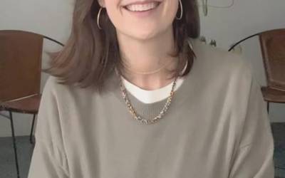 "Menopausia gorputza entzuteko aukera bat da"