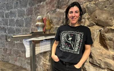 Ioana Hernandezen 'Doma' erakusketa, artearen eta artisautzaren arrakalatik