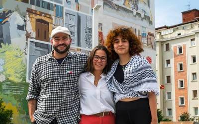 Getxoko ondarea erakusten duen "Auzotarren mosaikoa" mural artistikoa aurkeztu dute