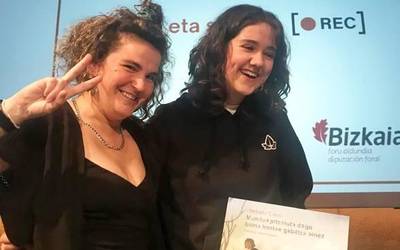 Jare Garitaonandia atxondarra irabazle booktrailer lehiaketan