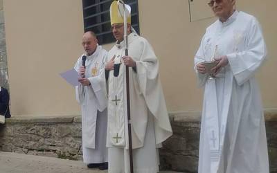 "Ate irekien egunak eginen ditugu, jendea lasai sartu, ikusi, galdetu eta zalantzak argitzeko"