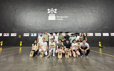Bergara Hiria Pilota Txapelketaren finalak jokatu dituzte