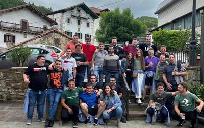 Almandozko bestetarako dena prest!