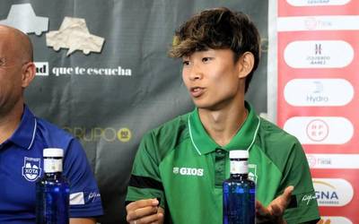 Osasuna Magna Xotak Kokoro fitxatu du baina Industrias Santa Coloman jokatuko du, utzita