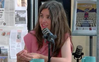 Ainhize Gastaka Laudioko alkateak hainbat gairen berri eman zuen 'Azalera' podcastean