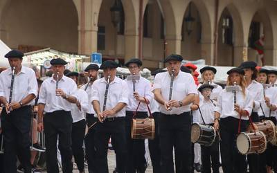 Txistua ikastea doakoa izango da aurrerantzean