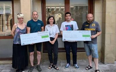 'Kooperatuz' saria jaso du Aiaraldea Ekintzen Faktoriak, komunitate eta kooperatibekiko lankidetzan egindako lanagatik