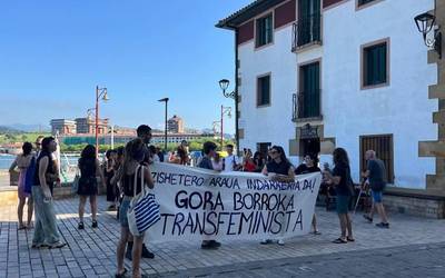 Zisheteroarauaren aurkako eta transfeminismoaren aldeko mezua zabaldu du Enorrek