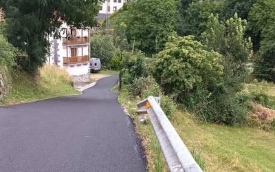 Asfaltatze lanak egin dituzte Leitzan