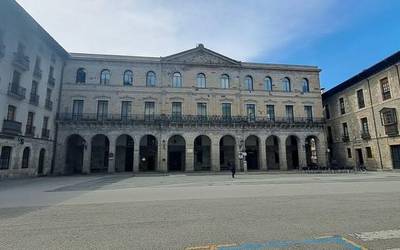UNED-Bergarak bihar irekiko du matrikulazio epea