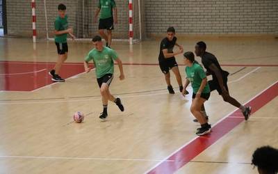 IV. Beltzen Torneoa hasi dute areto futbolariek