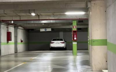 Auto elektrikoendako karga-lekuak jarriko dituzte Oñatin