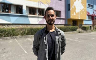Andres Orlando: "Argentina bikotekide toxiko bat bezalakoa da; baina ederra"