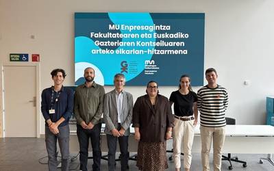 Gazteriaren "garapen integrala bultzatzea"  helburu duen hitzarmena