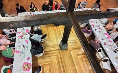 Aretako Kultur Etxeko sukaldea eta taberna atontzeko prozesua abian